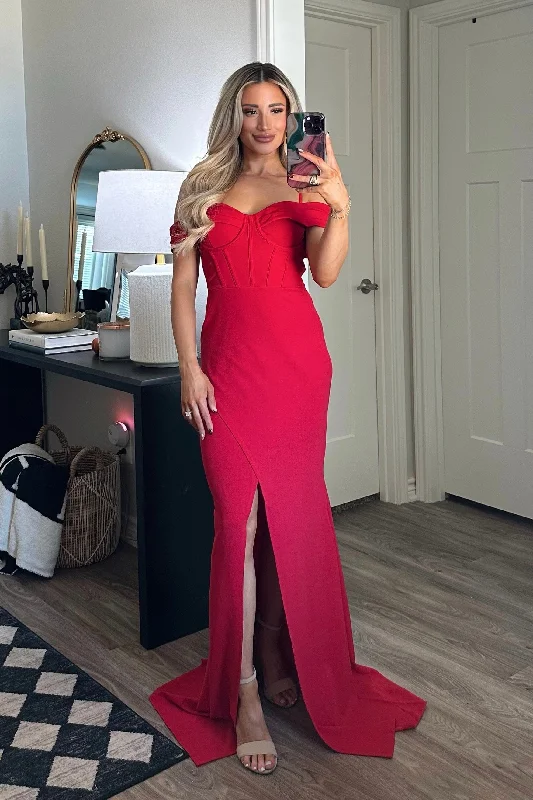 Perfectly Content Bustier Maxi Dress: Red Stylish Off-Shoulder Maxi Dress