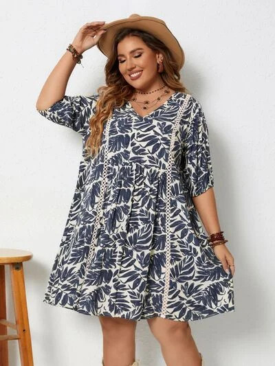 Plus Size Printed V-Neck Half Sleeve Mini Dress Trendy Wraparound Mini Dress