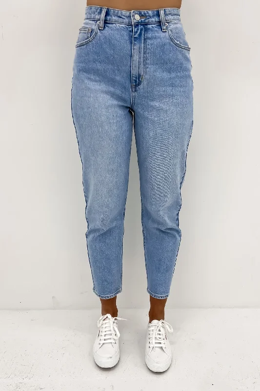 High Moms Jean Blue Rapture Fashionable Straight Fit Denim