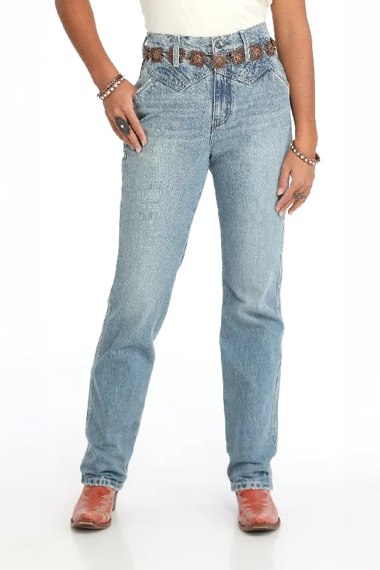 Cinch Women’s Quinn Bareback Jean Fashionable Vintage Wash Jeans