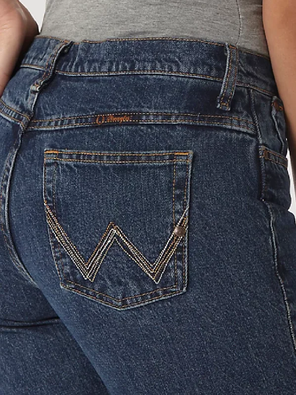 WRC10AS32 Wrangler Women's Ultimate Riding jean 32' Trendy Pleated Waist Jeans