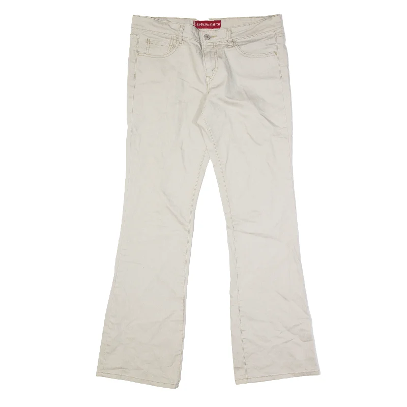 LEVI'S Super Low Waist Stretch 518 Jeans Beige Denim Regular Bootcut Womens W32 L31 Casual Bootcut Ripped Jeans LEVI'S Super Low Waist Stretch 518 Jeans Beige Denim Regular Bootcut Womens W32 L31 Casual Bootcut Ripped Jeans