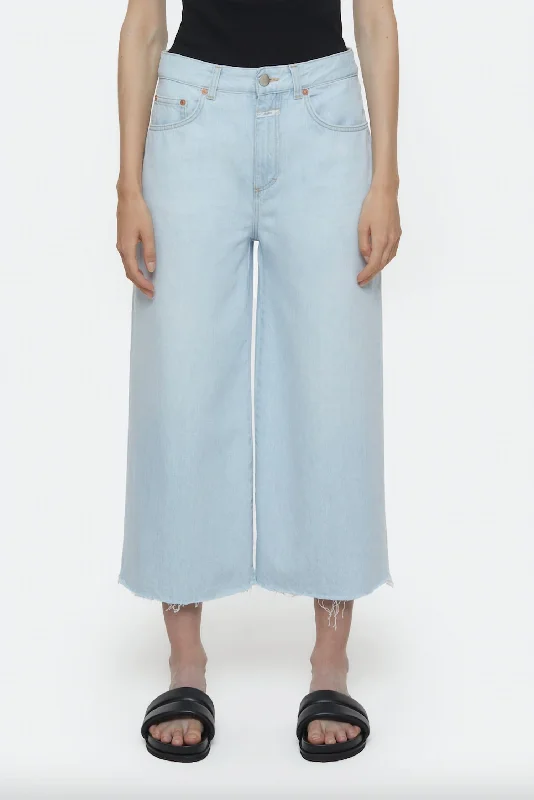 Lyna Wide Cropped Jeans In Light Blue Comfortable Low-Rise Jeans